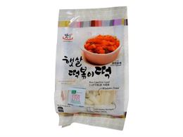 אטריות אורז בצורת מקלות טופוקי - Rice cake tevame