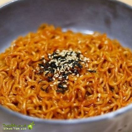 קערת ראמן וולקנו בטעם עוף חריף Paldo Bowl Volcano Chicken Noodle