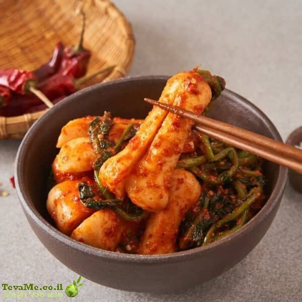 קימצ'י צנון Bibigo Radish Kimchi
